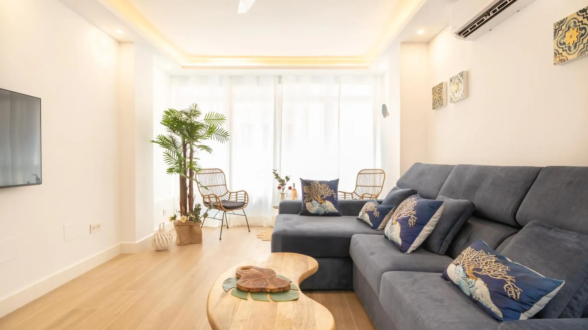 Estepona Downtown Near The Beach - Happy Rentals