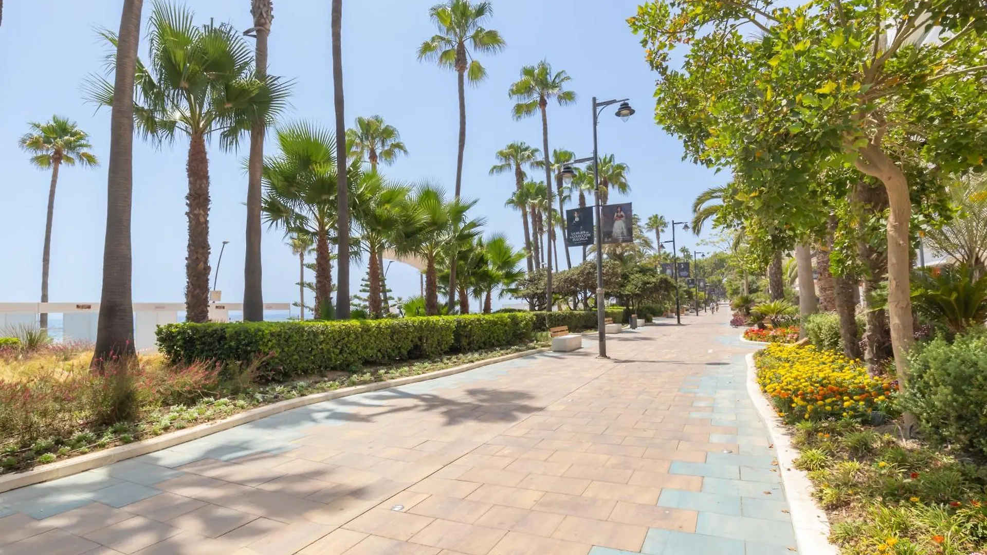Apartment Estepona Downtown Near The Beach - Happy Rentals