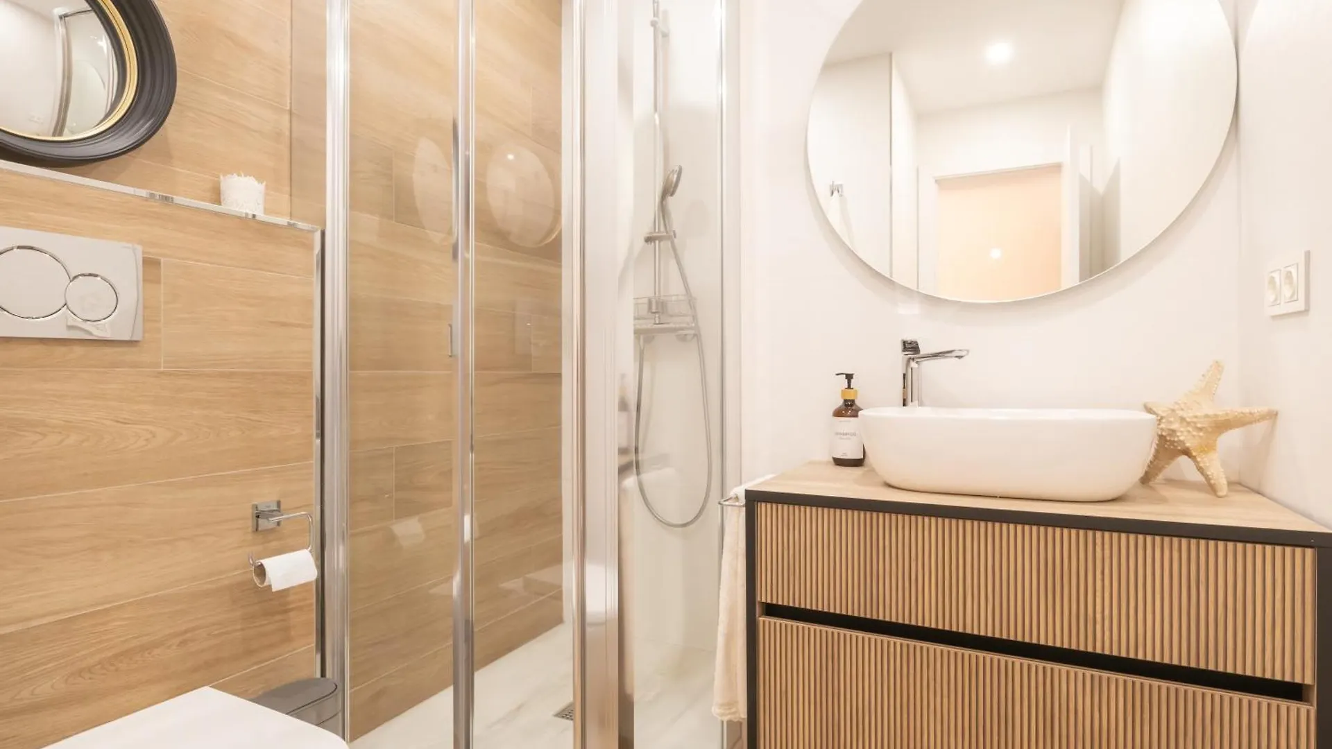 Estepona Downtown Near The Beach - Happy Rentals 0*,