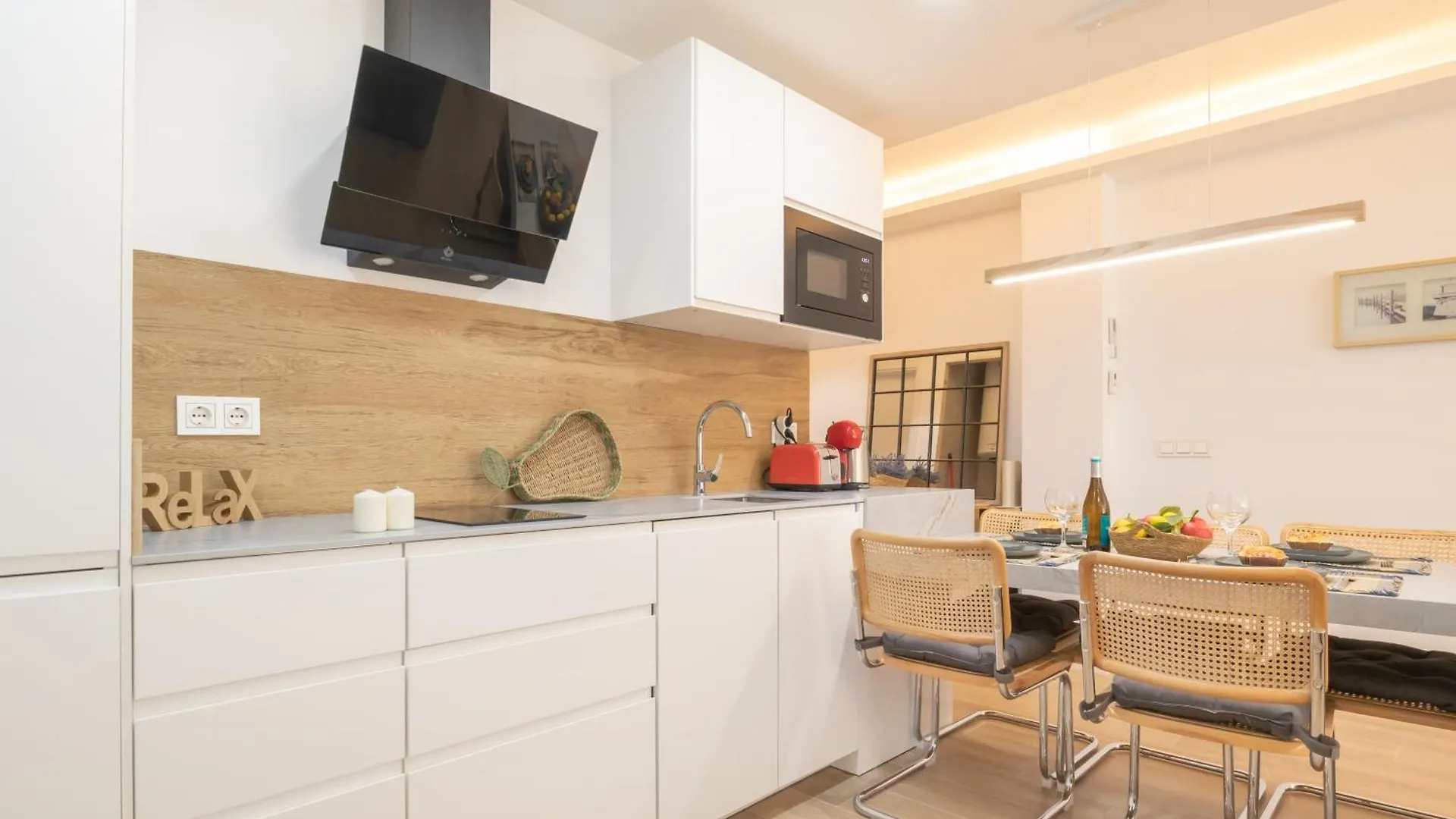 Estepona Downtown Near The Beach - Happy Rentals