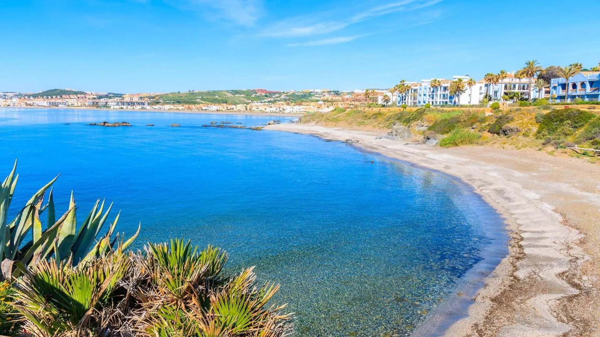 Estepona Downtown Near The Beach - Happy Rentals Apartment