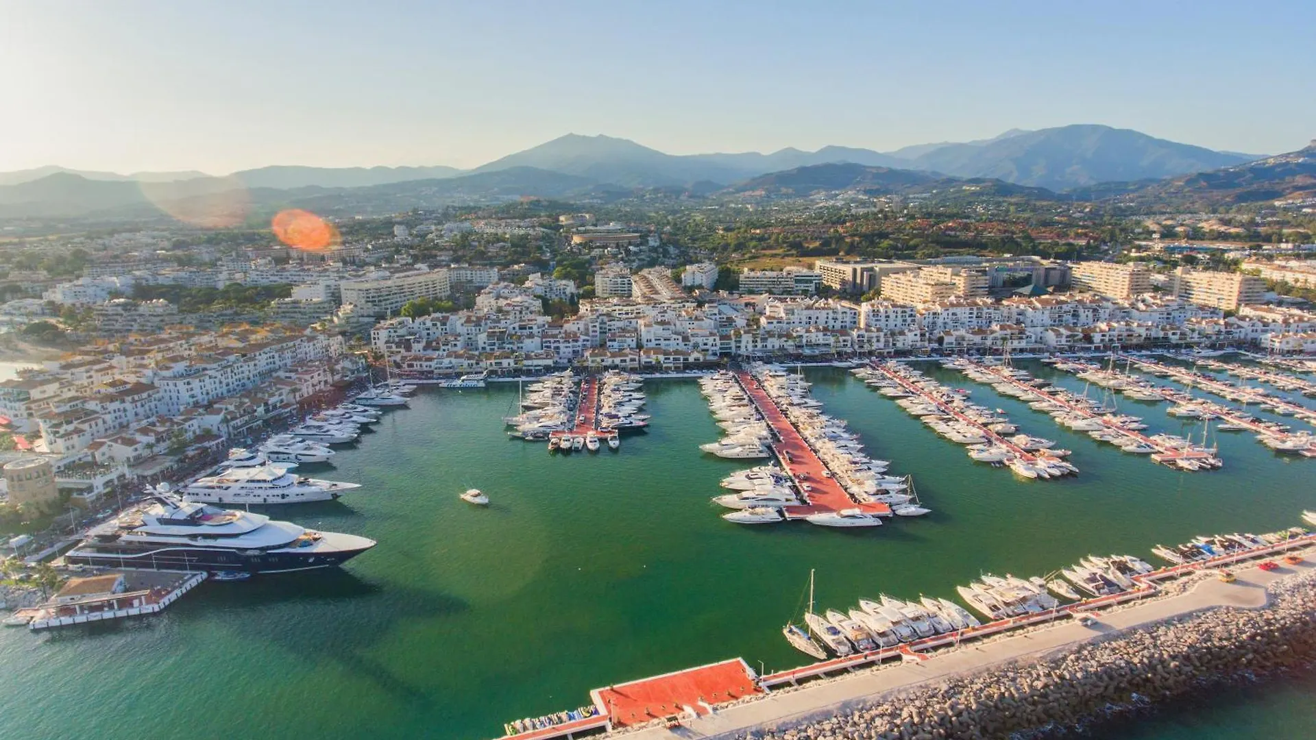 Apartment Estepona Downtown Near The Beach - Happy Rentals